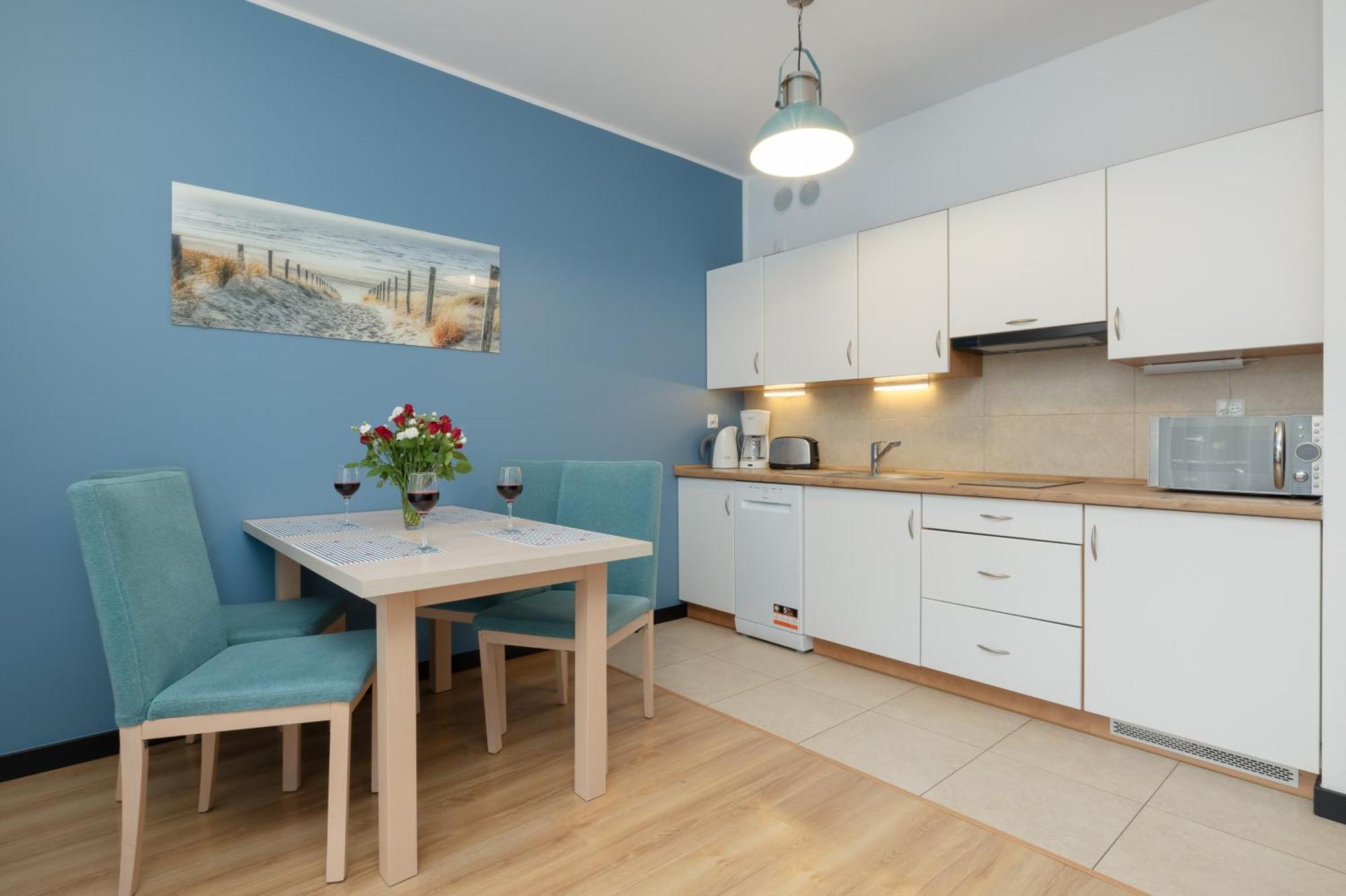 Aquamarina Apartment With Terrace - Close To The Beach - By Renters ミエンジズドロイェ エクステリア 写真