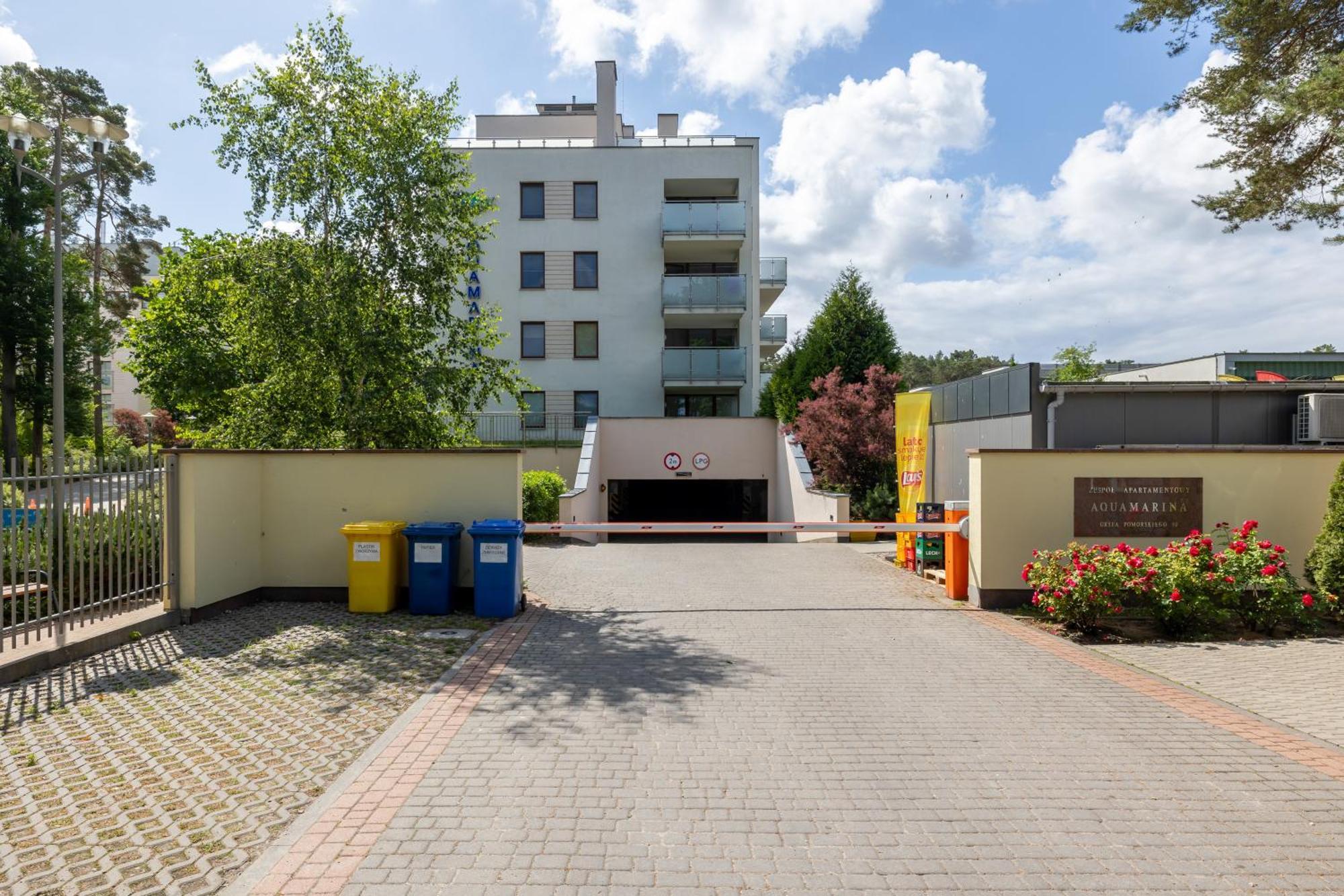 Aquamarina Apartment With Terrace - Close To The Beach - By Renters ミエンジズドロイェ エクステリア 写真